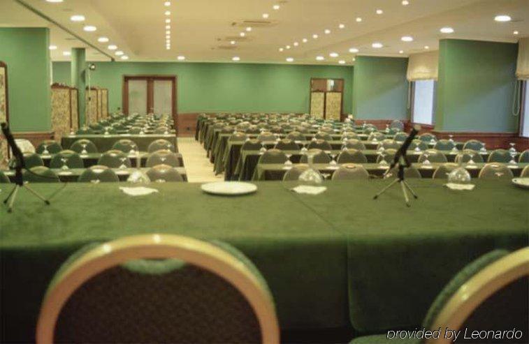 Husa Fornells Park Vilablareix Facilidades foto